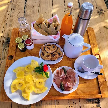 Stazzu La Capretta Farm & Guest Campsite