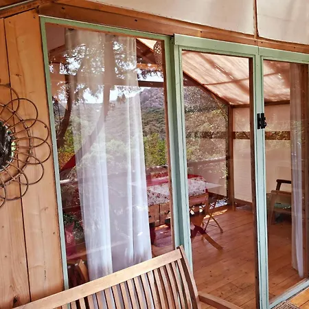 Stazzu La Capretta Farm & Guest אתר קמפינג