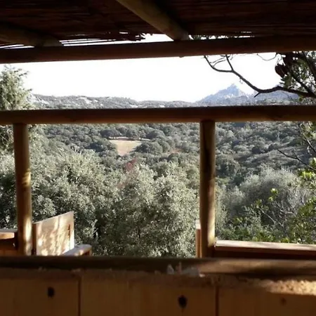 Stazzu La Capretta Farm & Guest אתר קמפינג