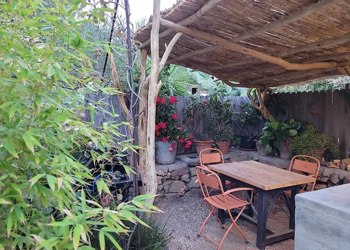 Stazzu La Capretta Farm & Guest 营地